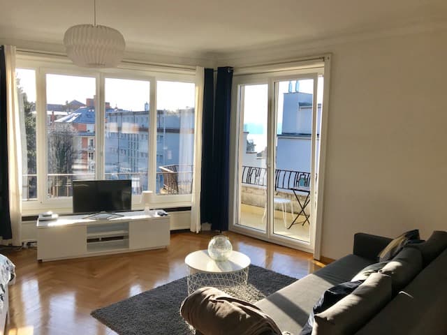 1.5-room apartment — walk to everything