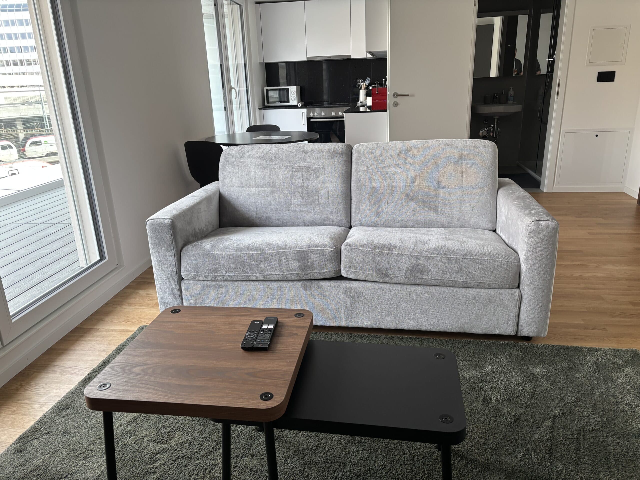2 minutes walk from Lausanne railway station