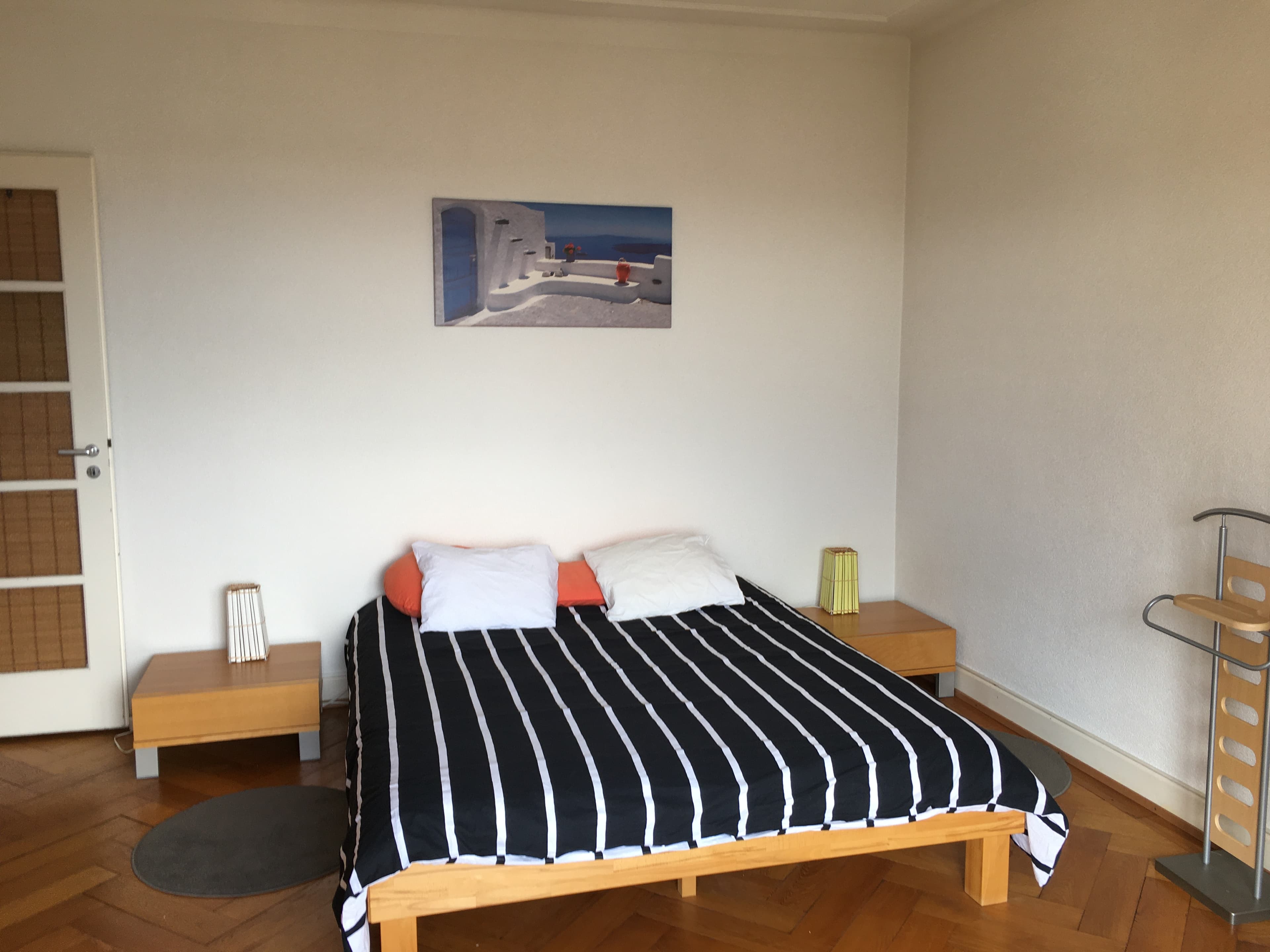 Central apartment with lake view — 2.5 rooms