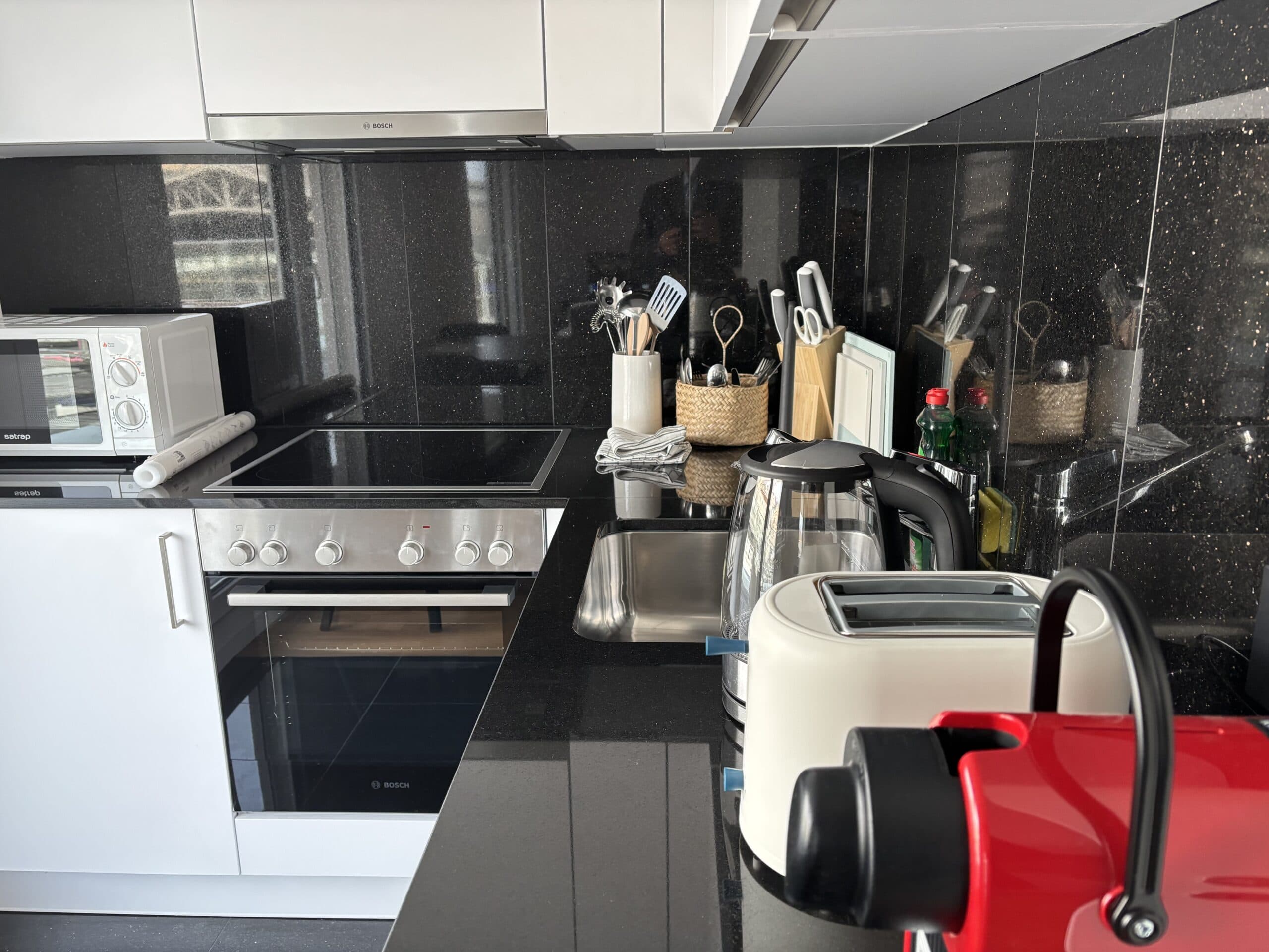 2 minutes walk from Lausanne railway station